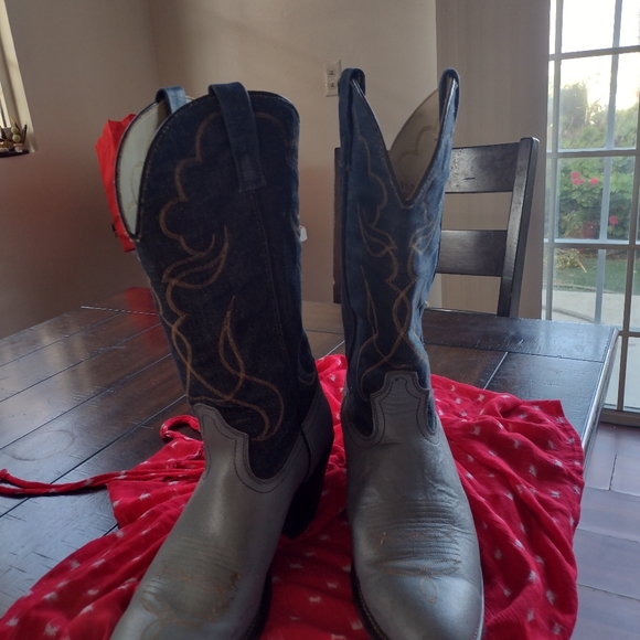 Lame men's cowboy boots. - Picture 6 of 6